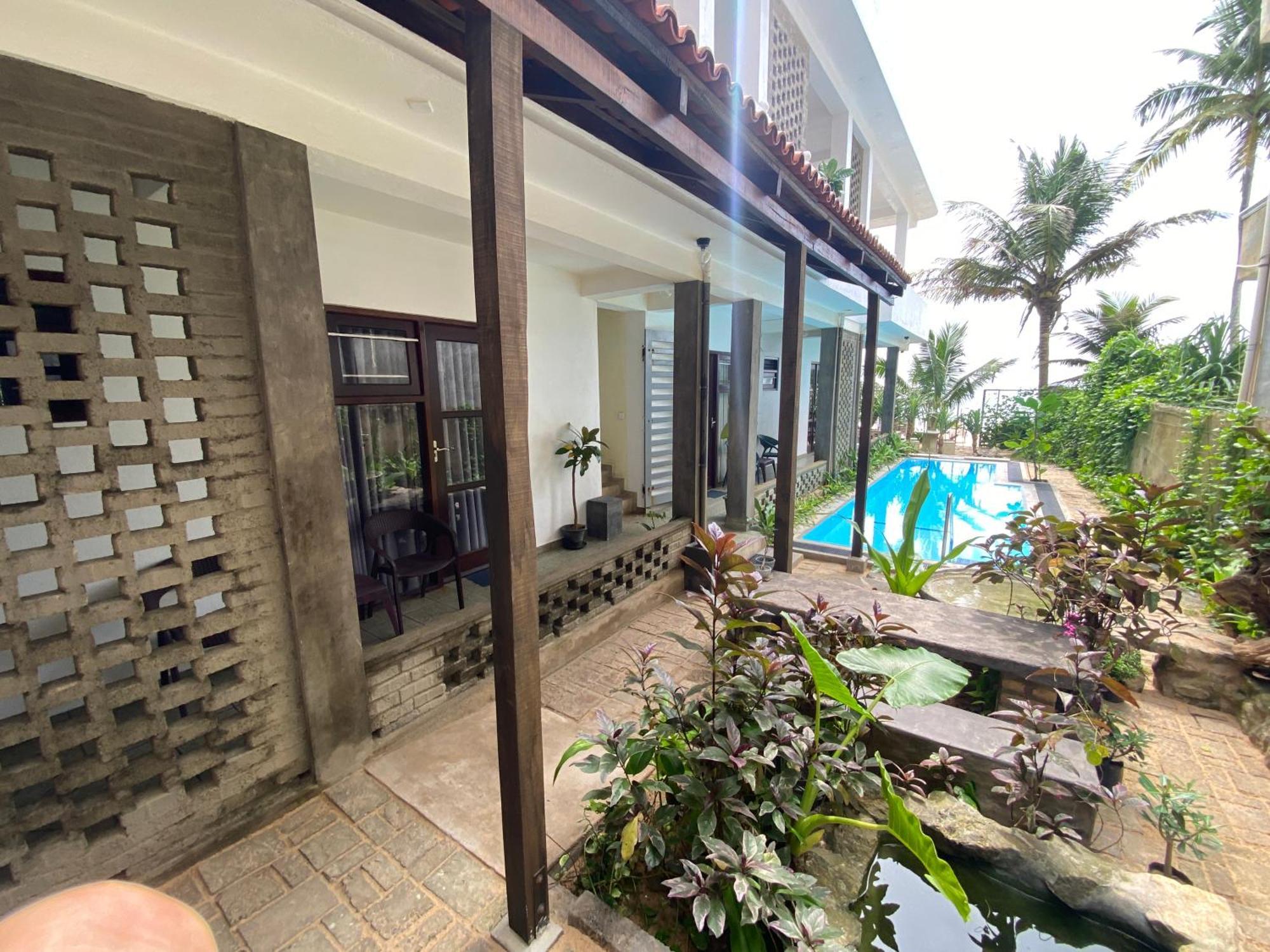 Mirage Beach House At Morava Court ฮิกคาดูวา ภายนอก รูปภาพ