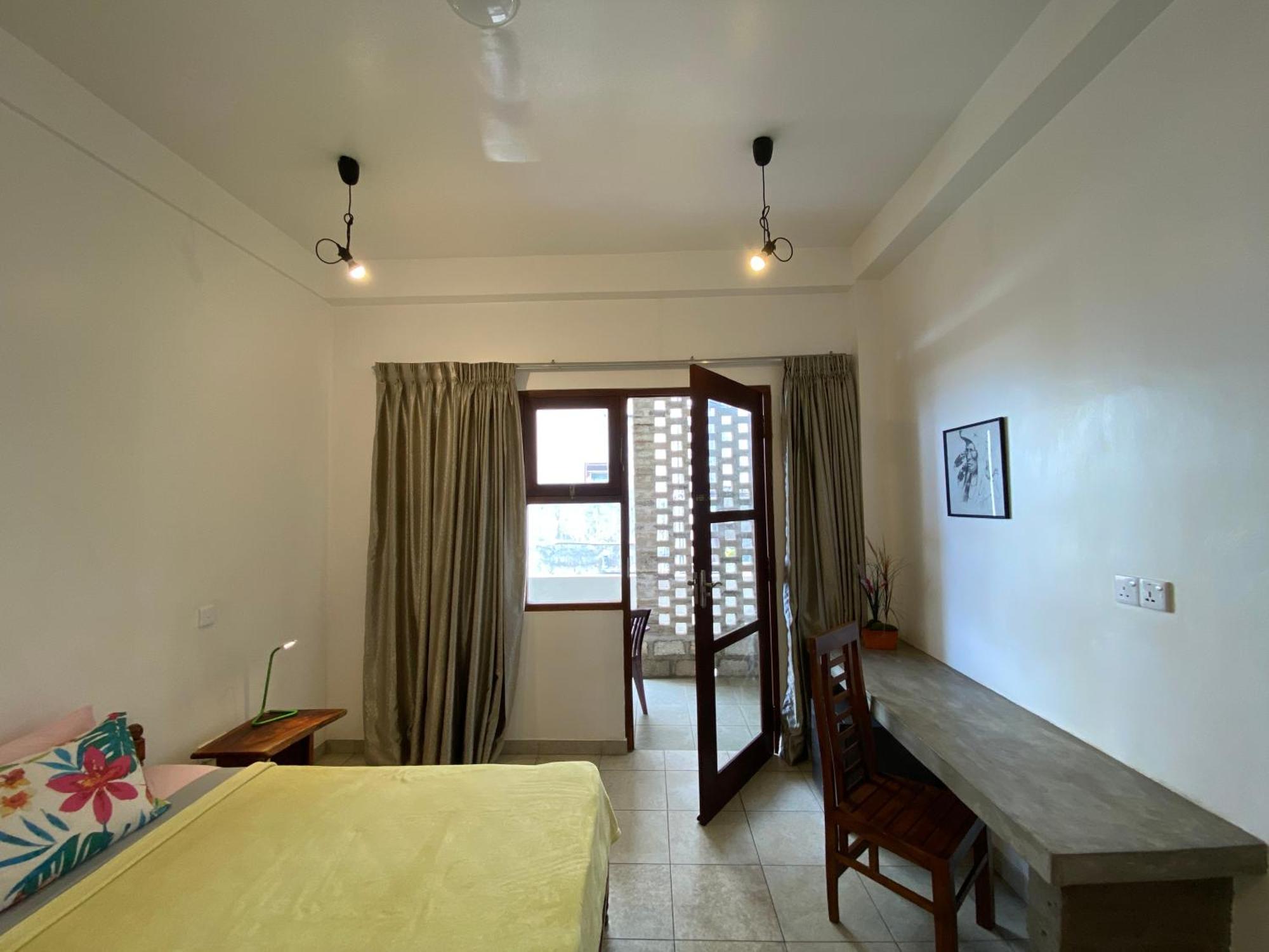 Mirage Beach House At Morava Court ฮิกคาดูวา ภายนอก รูปภาพ